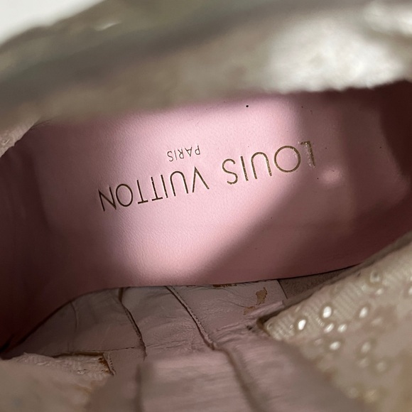 Louis Vuitton White Lace Ankle Boots - Picture 9 of 12